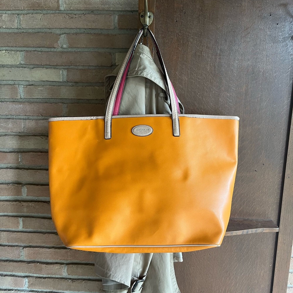 Coach Orange and Pink Tote Bag with Spacious Design